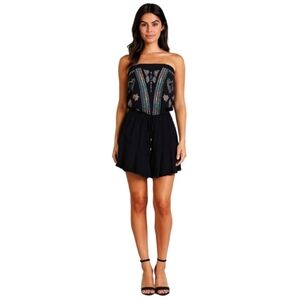 Angie‎ Embroidered Black Strapless Romper Flared Shorts Women's Small